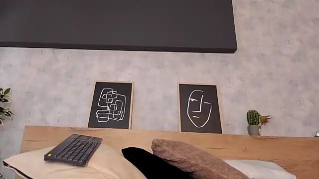 karina gomez 18 online show from 04-02-26, 11:30