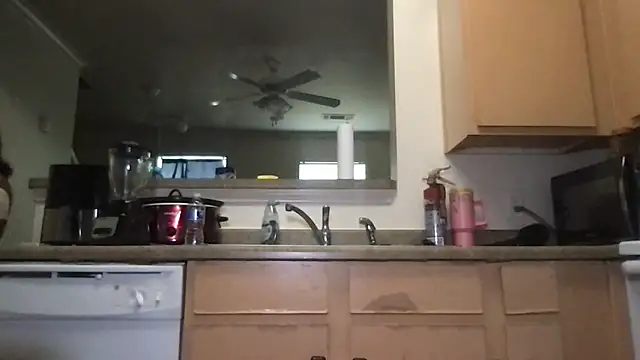 bambinokitt3n online show from 03-16-26, 08:02