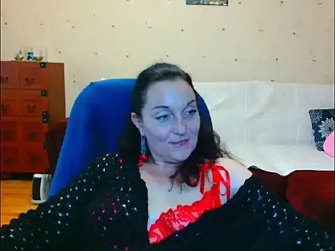 Alice3694 online show from 05-13-26, 06:44