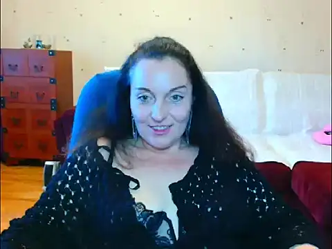 Alice3694 online show from 05-17-26, 05:38