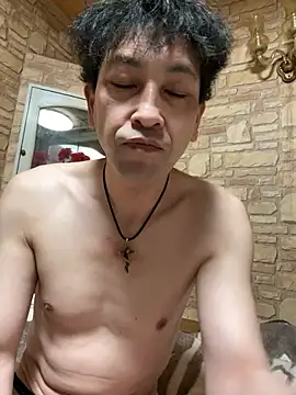 Hideen-real-face online show from 02-08-26, 12:52