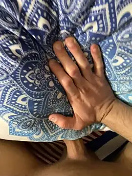 Snapshot of hornyboy739 chatting on 03-05-25, 02:45 hornyboy739 online show from 03-05-25, 02:45