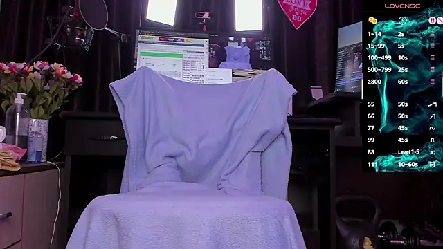 Raissa sky26 online show from 04-09-26, 03:17