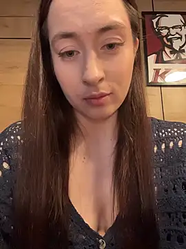 Holly Play online show from 06-01-26, 10:06