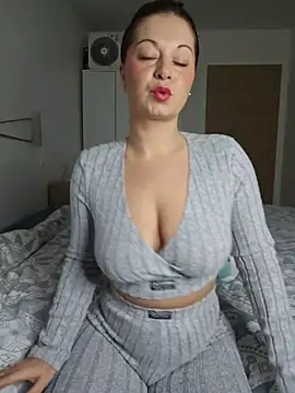 Chaudesquirt online show from 01-09-26, 07:11