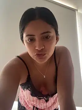 Snapshot of Isa_squirt1 chatting on 06-14-26, 06:43 Isa squirt1 online show from 06-14-26, 06:43