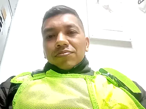 angelito0219 online show from 01-05-25, 04:14