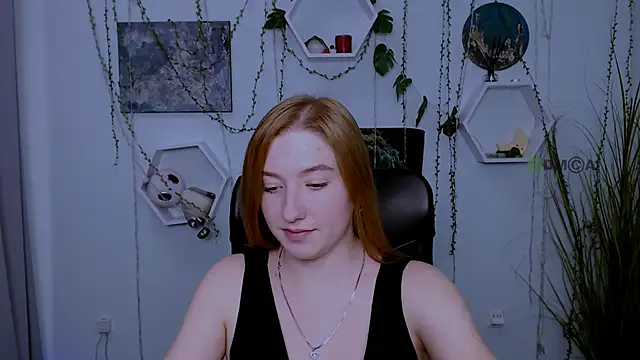 Snapshot of daisy_candy chatting on 01-25-25, 02:58 daisy candy online show from 01-25-25, 02:58