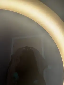 Blondiee3088 online show from 03-11-26, 09:59