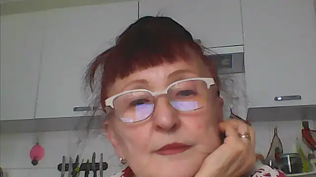Snapshot of TanyaSweet634 chatting on 06-16-26, 07:55 TanyaSweet634 online show from 06-16-26, 07:55