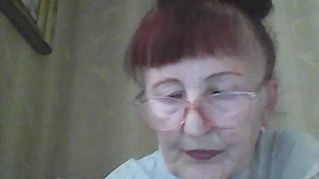 Snapshot of TanyaSweet634 chatting on 06-27-26, 05:45 TanyaSweet634 online show from 06-27-26, 05:45