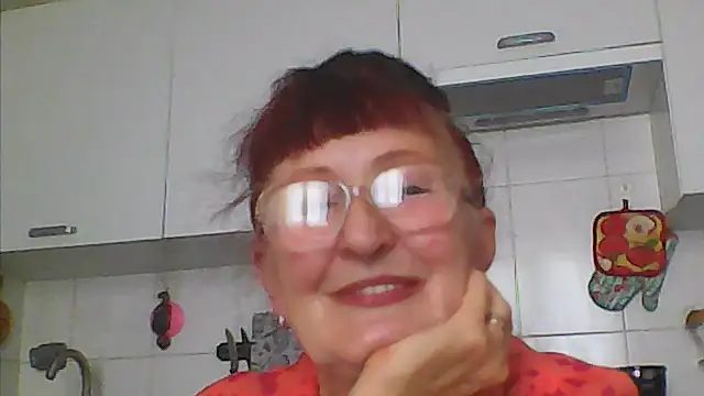Snapshot of TanyaSweet634 chatting on 06-30-26, 06:03 TanyaSweet634 online show from 06-30-26, 06:03