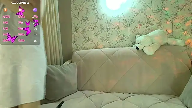 MilfeaN online show from 03-24-26, 06:35