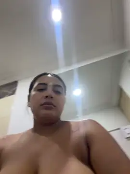 Snapshot of julietha_taylor chatting on 06-13-26, 03:37 julietha taylor online show from 06-13-26, 03:37