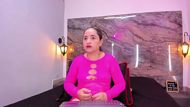 Yaya    11 online show from 05-26-26, 10:50