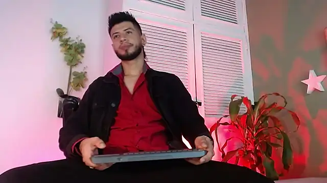 Colby brown03 online show from 11-29-25, 07:17