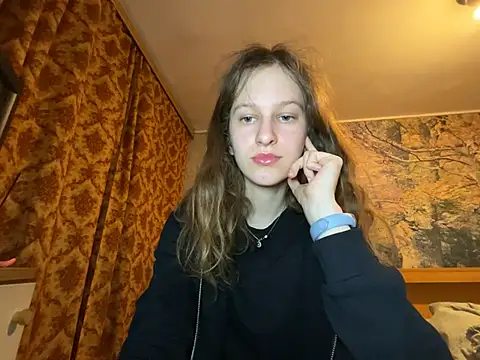 Snapshot of Eva_Angel3 chatting on 04-19-26, 06:21 Eva Angel3 online show from 04-19-26, 06:21