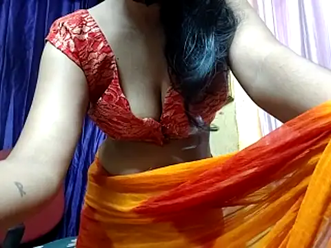 poojaxxx65 online show from 05-28-26, 10:29