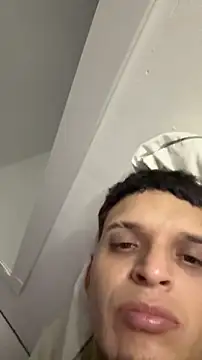 ArturoDelgado1 online show from 04-24-26, 11:40