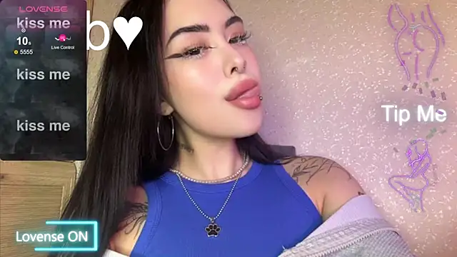 baby  kim online show from 04-21-26, 06:31