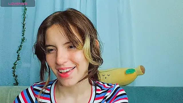 cherrybom969 online show from 02-04-25, 08:02