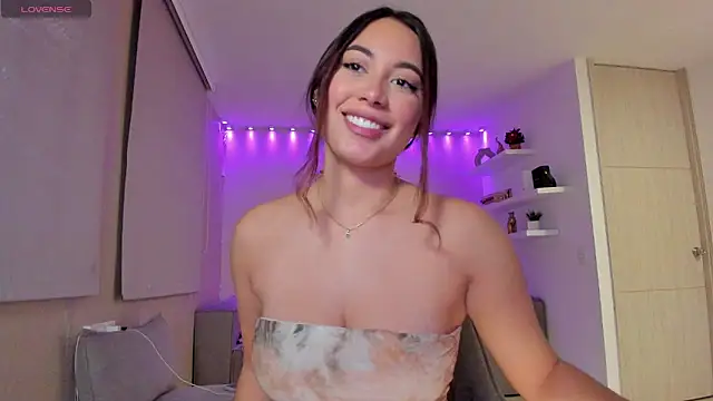 lupejones online show from 10-11-25, 02:00