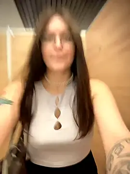 meow girl online show from 07-04-26, 02:01