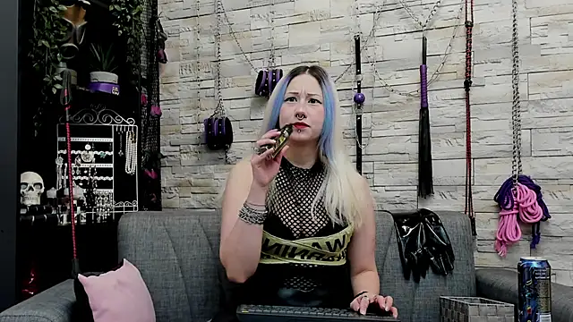 CruelMistress online show from 01-14-26, 01:33