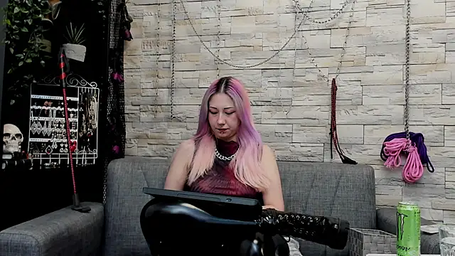 CruelMistress online show from 06-09-26, 12:33