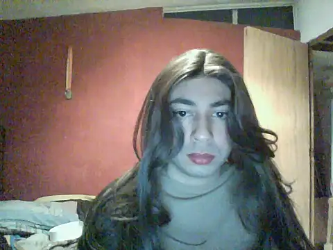 Snapshot of Yasmin_Paez99 chatting on 10-11-25, 12:54 Yasmin Paez99 online show from 10-11-25, 12:54