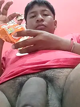 Tu papi 69  online show from 12-19-25, 02:51