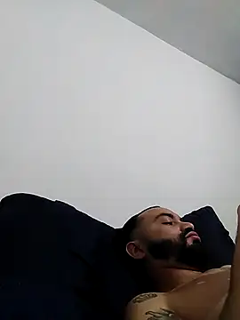 Snapshot of Juandiam chatting on 06-16-26, 04:59 Juandiam online show from 06-16-26, 04:59