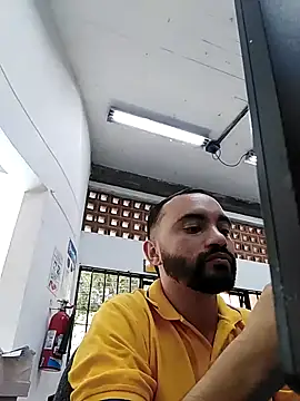 Snapshot of Juandiam chatting on 06-17-26, 08:43 Juandiam online show from 06-17-26, 08:43