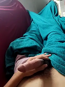 Juliano69xv online show from 03-05-26, 02:13