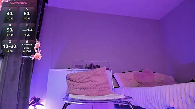 kyliejo18 online show from 04-03-26, 02:42