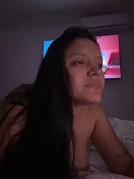 kenndall 21 online show from 02-17-26, 03:36