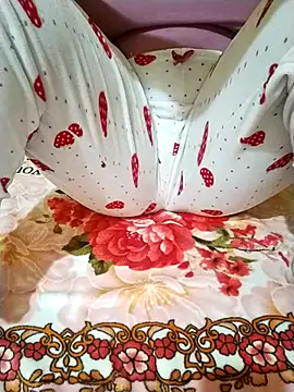 Snapshot of 3ahhd chatting on 04-22-26, 07:15 3ahhd online show from 04-22-26, 07:15