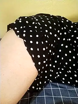 Snapshot of 3ahhd chatting on 06-16-26, 01:25 3ahhd online show from 06-16-26, 01:25