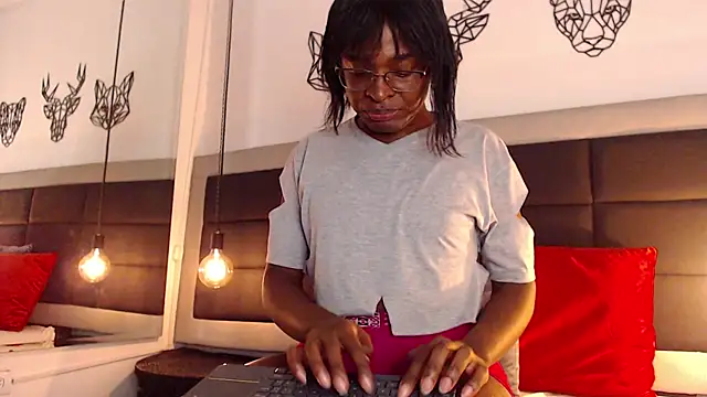 candy lovee69 online show from 03-20-25, 02:08