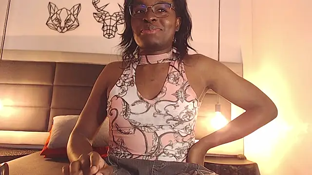 candy lovee69 online show from 10-06-25, 09:01