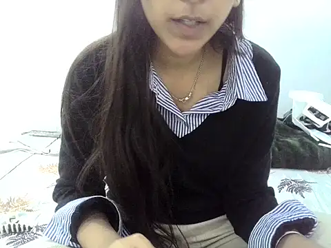 DOLL CUTY online show from 11-26-25, 04:19