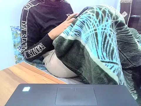 DOLL CUTY online show from 12-04-25, 03:54