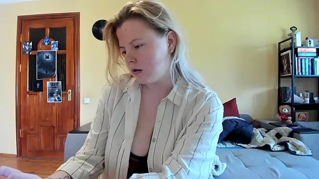 LillyDepp online show from 04-23-26, 11:20