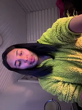 Snapshot of Anily_Lovely chatting on 04-29-26, 11:44 Anily Lovely online show from 04-29-26, 11:44