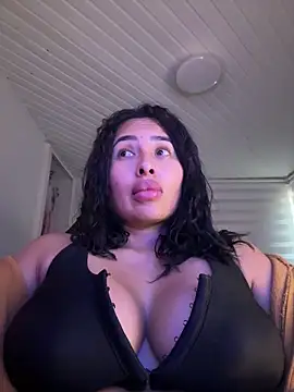 Snapshot of Anily_Lovely chatting on 05-03-26, 08:59 Anily Lovely online show from 05-03-26, 08:59