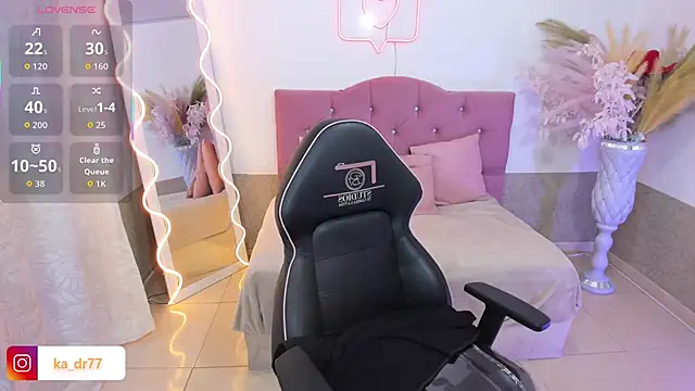 kendra tay online show from 03-27-26, 03:56