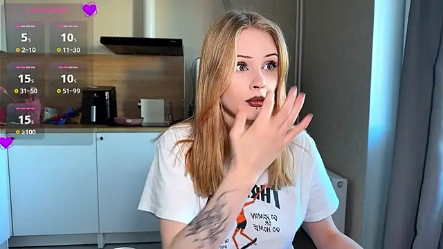 lisa barbie online show from 04-11-26, 04:00