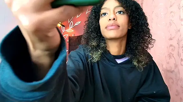 Zia Green online show from 01-23-25, 12:09