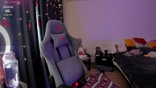 Snapshot of Marta_May_ chatting on 02-15-26, 09:30 Marta May online show from 02-15-26, 09:30