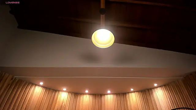 KatieNolan 1 online show from 01-15-26, 05:49